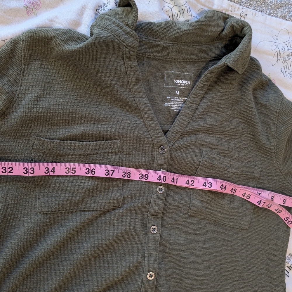 Medium Green 3/4" Length Button Sleeves V-Neck Button Down Casual Sonoma Pockets - Picture 7 of 8